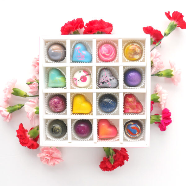 To Mom, with Love: 16pc